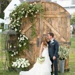 old-barn-door-wedding-ceremony-backdrop